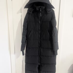 Canada Goose Mystique Women's Black Long Puffer Coat Size XS